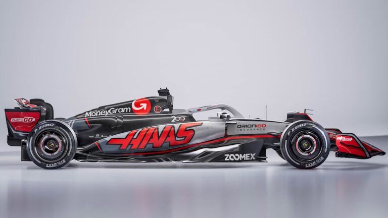 ‘Haas’ komanda 200. posmu atzīmēs ar vēsturisku auto krāsojumu