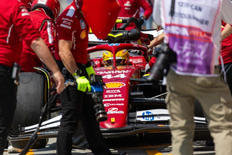 Hamiltona sacīksti Kanādā izbojā notriekts murkšķis