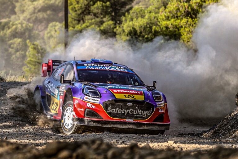 WRC sezona turpinās Igaunijā: cīņa par titulu saasinās, uz starta arī Sesks/Francis