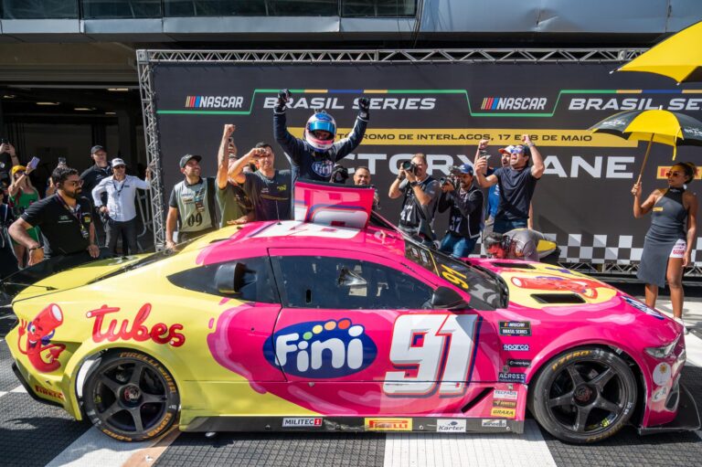 Barikello 53 gadu vecumā kļūst par NASCAR ‘Brazil Series’ čempionu