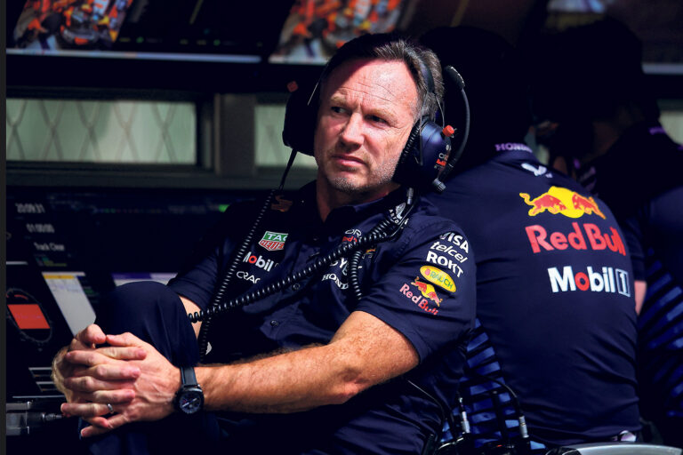 Hornera nākotne tiek saistīta ar trim F1 komandām