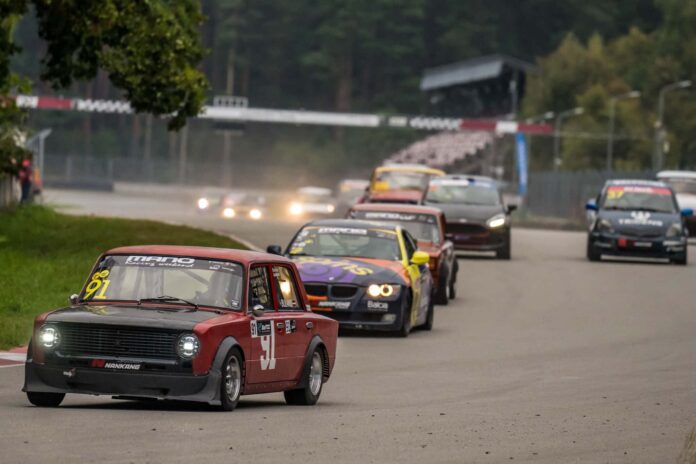 100M_MANO_2-2048x1365