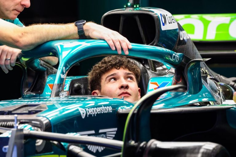 Amerikānis Kraufords apstiprināts par ‘Aston Martin’ F1 trešo pilotu