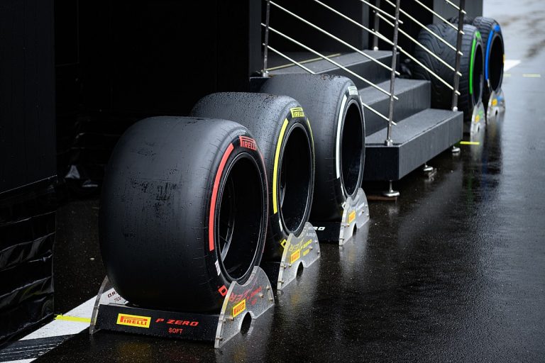 ‘Pirelli’ nokomplektē 2026. gada riepas, atsakās no C6 mīkstā sastāva