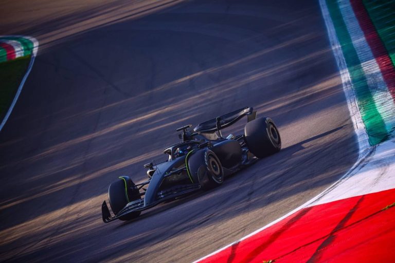 ‘Cadillac’ plāno izbraukt trasē vēl pirms oficiālajiem testiem