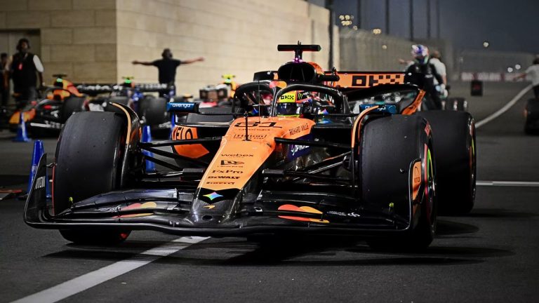 Piastri pārliecinoša uzvara sprintā, cīņa par F1 titulu var izšķirties rīt