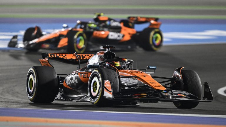 ‘McLaren’ ļaus Piastri un Norisam brīvi cīnīties par F1 titulu