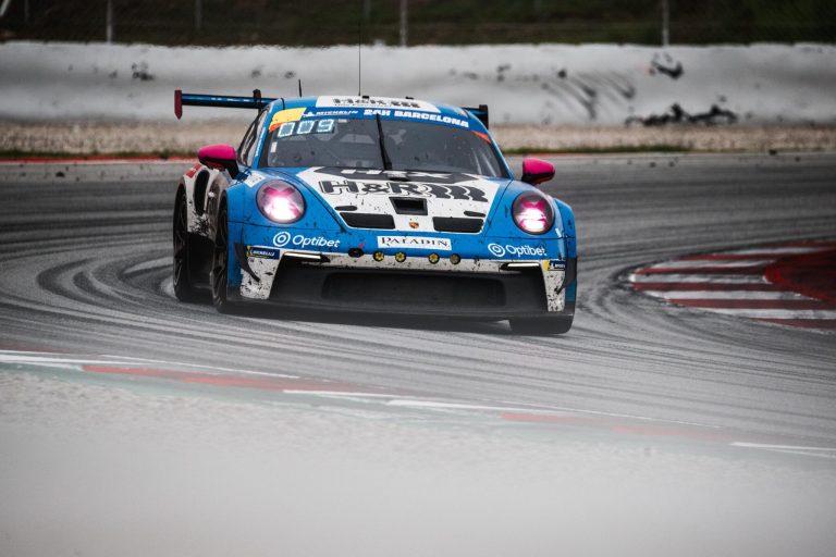 Zviedrim Malaizijā 12 stundu izturības sacensības, uz starta arī bijušais F1 pilots Ēriksons