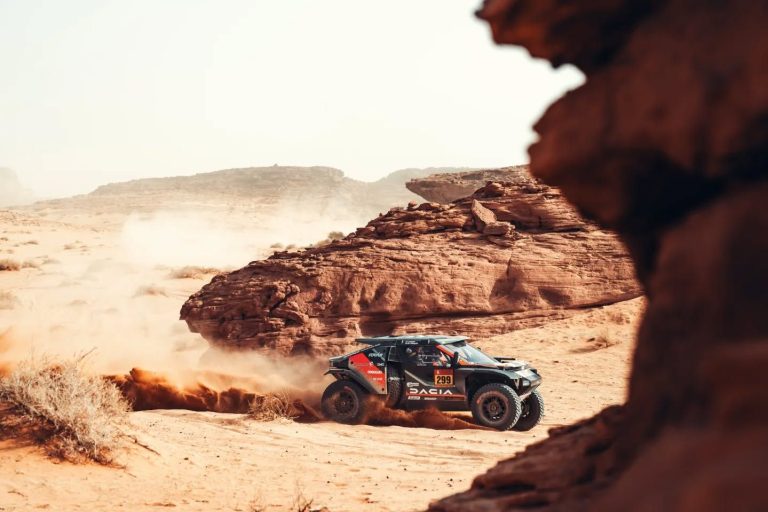 Al-Atija ātrākais Dakaras 6. posmā un kļūst par sacensību līderi