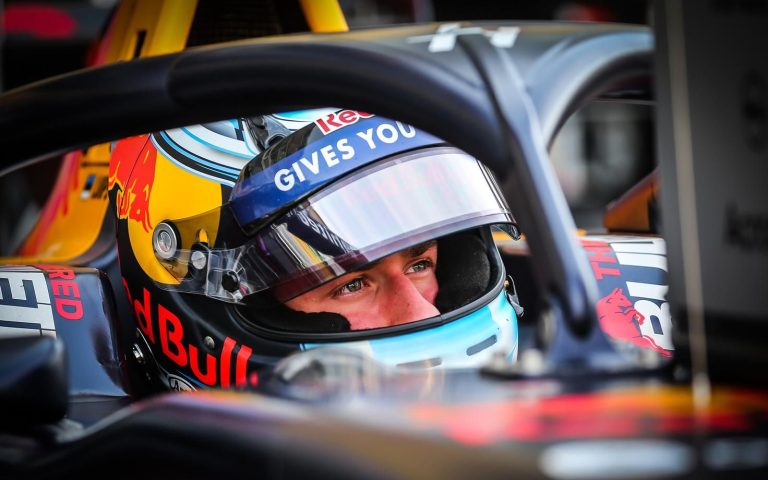 Igauņu pilots Juri Vips sāk jaunu karjeras ceļu