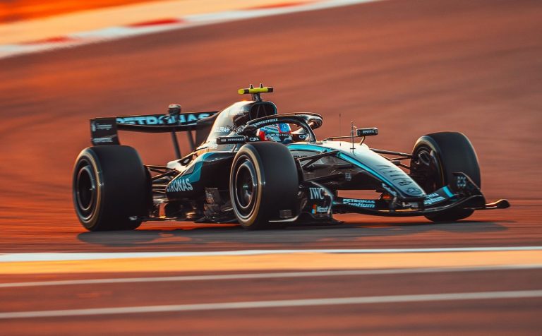 F1 testu nedēļu Bahreinā ar ātrākajiem apļiem noslēdz ‘Mercedes’ piloti