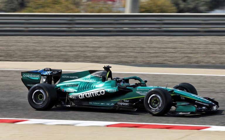 ‘Aston Martin’ startēs Austrālijas posmā, bet plāno priekšlaicīgi izstāties