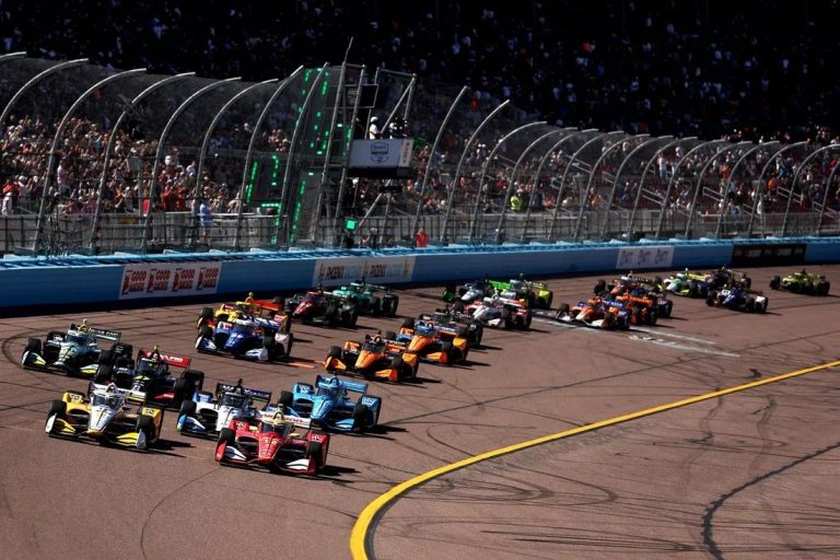 Ņūgārdens no desmitās vietas paceļas uz pirmo un uzvar