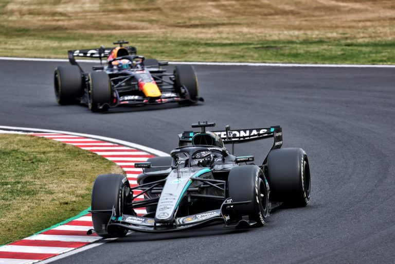 FIA pieliek punktu ‘Mercedes’ un ‘Red Bull’ dzinēju viltībai