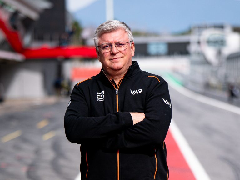 Aiz Šafnauera F1 projekta stāv ietekmīgi investori no ASV