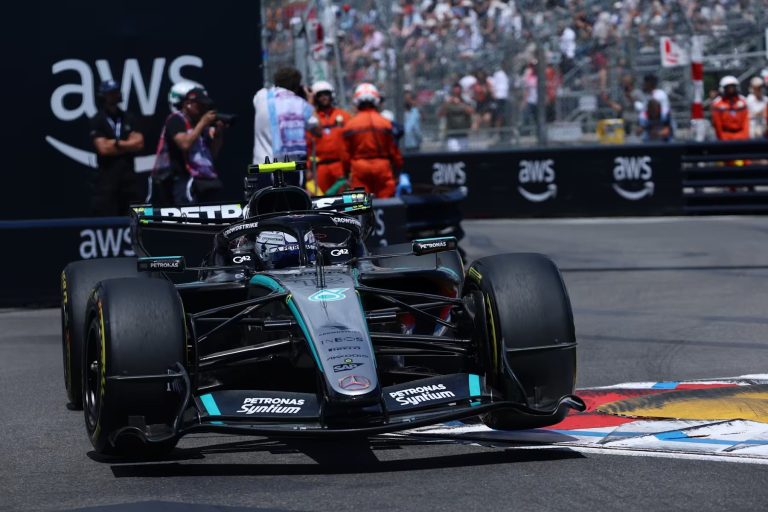 Antonelli pārspēj ‘Ferrari’ pilotus trešajā treniņā Monako trasē