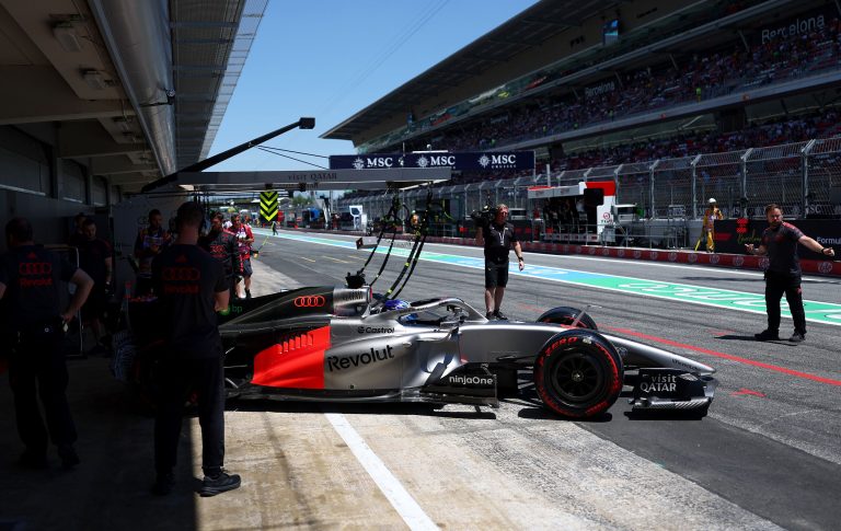Pauls Arons: “Katrs aplis F1 mašīnā sniedz nenovērtējamu pieredzi”