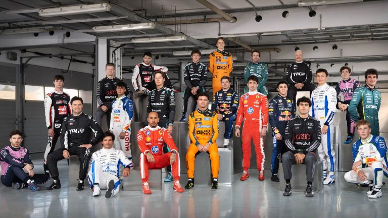 Vairāk kā puse pilotu ir bez līgumiem uz nākamo F1 sezonu