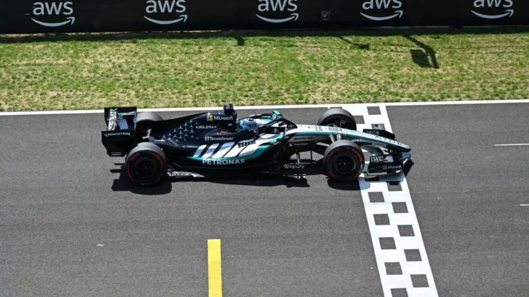 Holandes GP sprinta kvalifikācija noslēdzas spraigi, pirmo vietu izcīna Rasels
