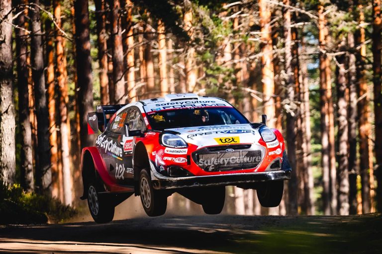 Sesks pēc skarbā WRC posma: “Somijas rallijs nepiedod pat vismazākās kļūdas”