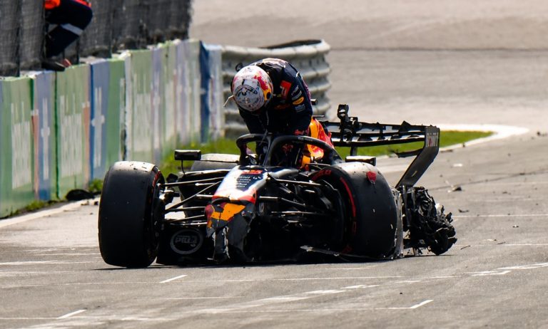 Verstapens atzīst savu kļūdu Holandes GP avārijā