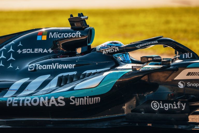 Rasels pēdējā treniņā piesaka sevi kā favorītu cīņai par pole position Itālijā