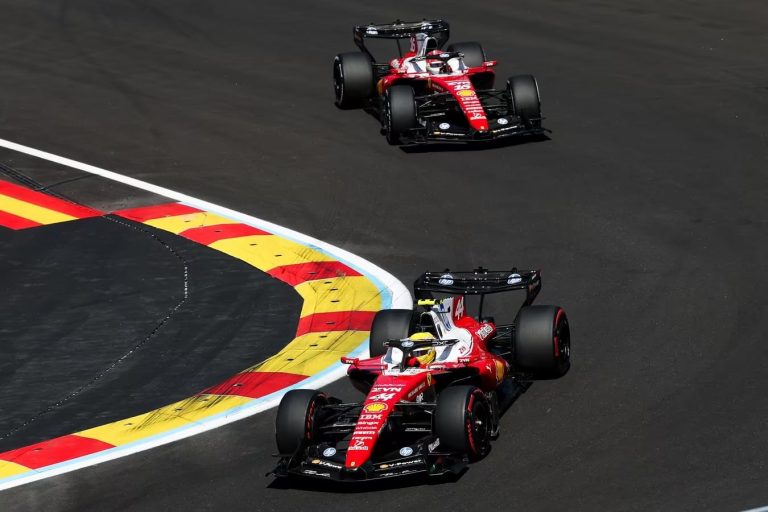‘Ferrari’ sola rūpīgi izmeklēt Hamiltona bremžu problēmas