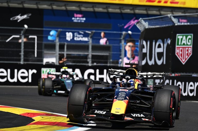‘Red Bull’ prognozē problēmas ar F1 mašīnu arī 2027. gadā