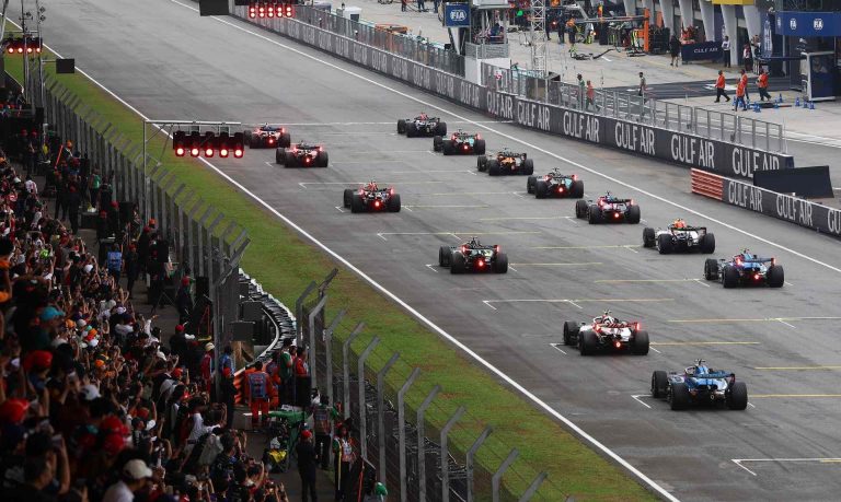 Malaizija izskata F1 posma rīkošanu Sepangas trasē katru gadu